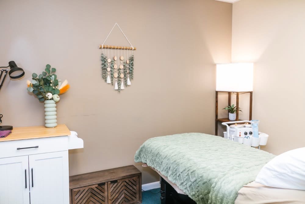 Kaizen Nails and Spa prices nail photo 7